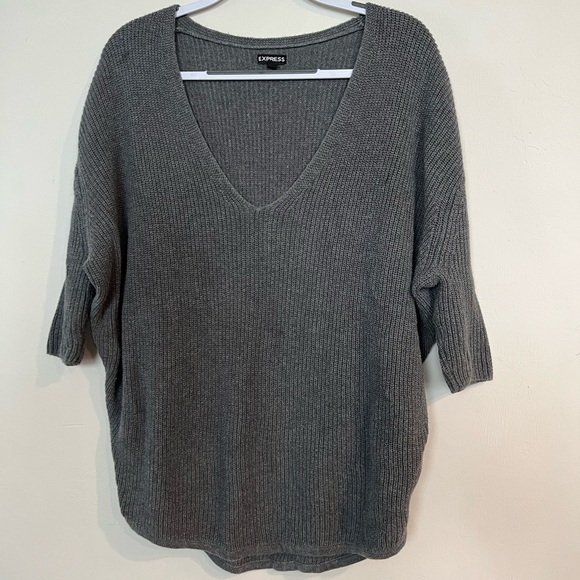Express Oversized Knit ¾ Sleeve Sweater size S - Picture 1 of 7